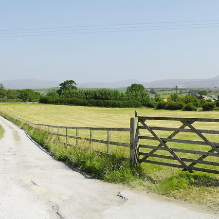 Mill Dam Farm Cottage Bentham ภายนอก รูปภาพ